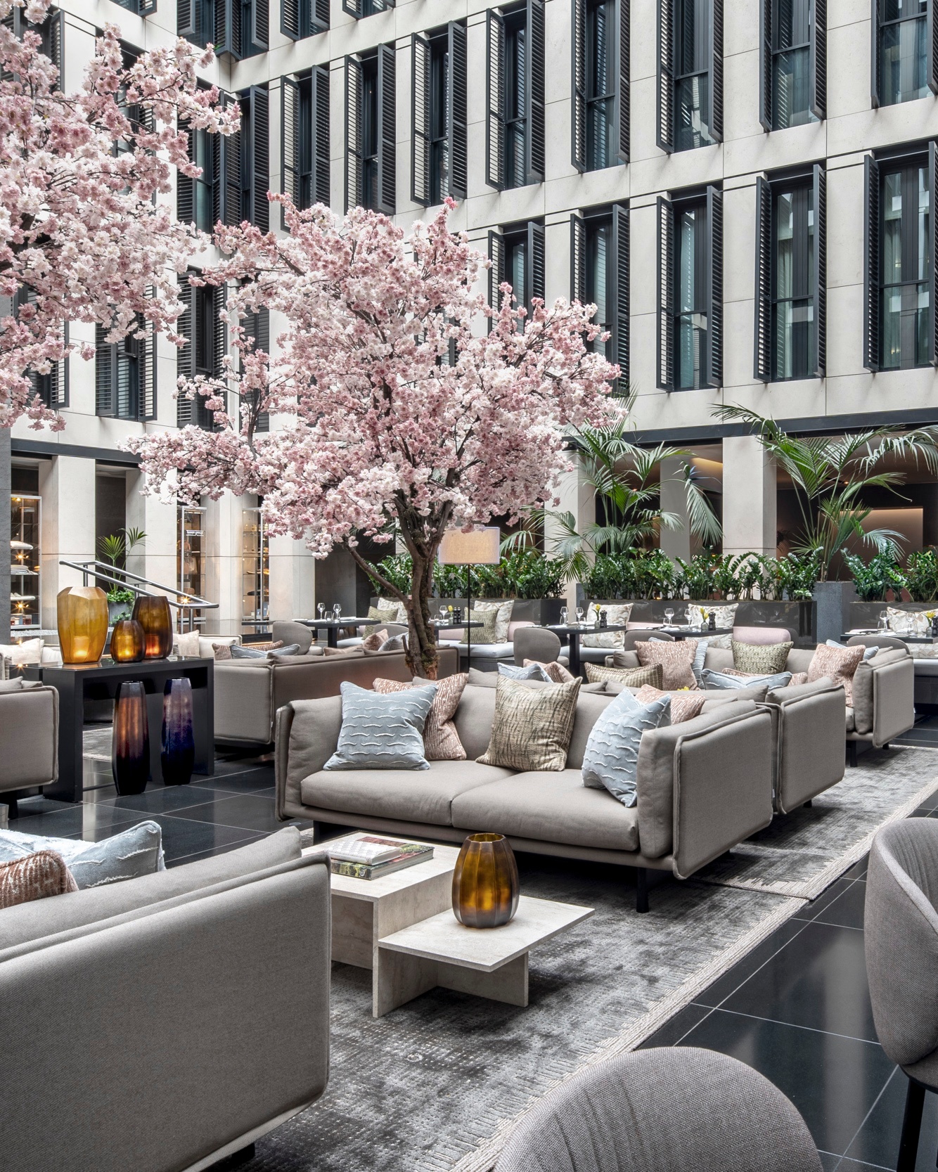 Wendelbo-Reference-Grosvenor-House-suites-by-Studio-LOST-5